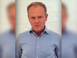 Burza w sieci po... antyimigranckim wystąpieniu Donalda Tuska