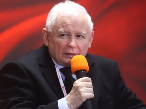 Kaczyński zakpił z Tuska. „Okazuje się, że przeżył w nocy przemianę…” [WIDEO]