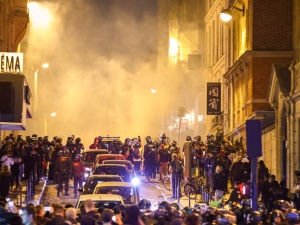 Francja. Babcia zastrzelonego Nahela ostro krytykuje zamieszki