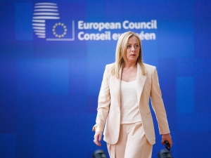 Meloni: Stanowisko Polski i Węgier w sprawie migracji jest zrozumiałe