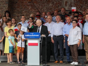 Kaczyński o wadze referendum ws. migrantów: Odnosi się do losów Polski i Polaków 