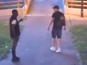 To nagranie stało się viralem. Zagroził Polakowi, że go zabije. Takiej reakcji się nie spodziewał [WIDEO]