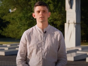 Młody Ukrainiec: Do dziś niektórzy na Ukrainie odmawiają zaakceptowania tego, co wydarzyło się na Wołyniu [WIDEO]