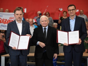 Wielki sukces Solidarności. Będą większe limity zużycia prądu po zamrożonej cenie. Mniej zapłacą też firmy i samorządy
