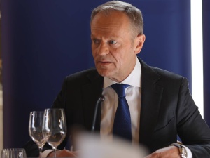 Zbigniew Kuźmiuk: Tusk opowiada o tym, jak to nie chciał prywatyzować lasów. A jak było naprawdę?
