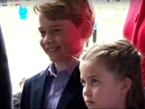 Sensacja w Pałacu Buckingham. Książę George złamie wielowiekową tradycję? 