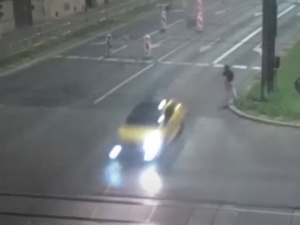 Tragiczny wypadek w Krakowie. Szokujące doniesienia mediów o stanie trzeźwości kierowcy auta i pasażerów 