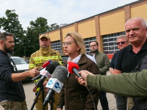 Ogromny pożar w Zielonej Górze. Minister Moskwa wydała oświadczenie
