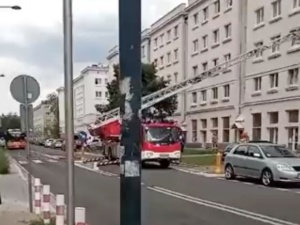 Strzały przed siedzibą Telewizji Republika. Tomasz Sakiewicz publikuje nagranie