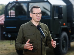 Premier: Świadectwo życia powstańców pokazuje, że warto służyć Polsce