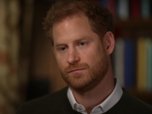 Burza w Pałacu Buckingham. Meghan Markle zrobiła to księciu Harry’emu
