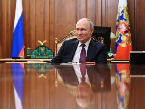 Na Kreml płyną miliardy? Oni mają wspierać Putina