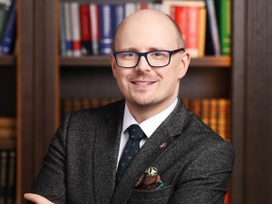 Mec. Kwaśniewski po żądaniu opuszczenia siedziby Ordo Iuris: Nie opuściliśmy lokalu. Pilnujemy go 24 godziny na dobę