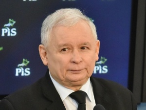 Prezes PiS o Platformie: Za ich czasów znikały jednostki wojskowe 