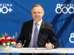 Prezydent zdecydował ws. 800 plus   