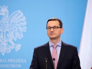 Premier: W poniedziałek Rada Ministrów przyjmie brzmienie wszystkich pytań referendalnych