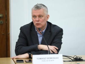 Siemoniak dla niemieckiej gazety: „Reputacja Polski jest zrujnowana”
