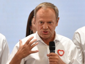 Zaskakujące słowa Tuska: Uroczyście unieważniam referendum