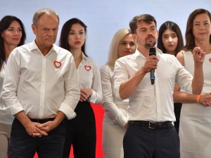 „Tyle krzyczał, tak się odgrażał. A skończył jako plecak Tuska”