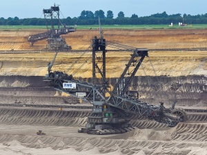 Niemcy rozpoczęli demontaż farmy wiatrowej pod kopalnię węgla