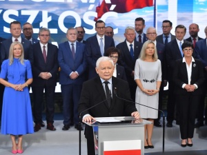 PiS odkrywa karty. Są listy wyborcze