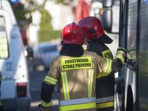 Dramat w Sosnowcu. Z budynku oderwał się balkon