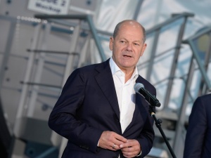 Scholz opublikował zdjęcie po wypadku. Wygląda gorzej niż jest