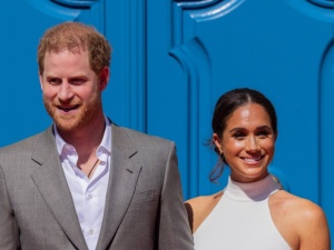 Meghan Markle odesłała obrączkę pocztą. Teraz boi się najgorszego