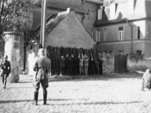 Ostrołęka, Sochaczew i Leszno chcą reparacji od Niemiec