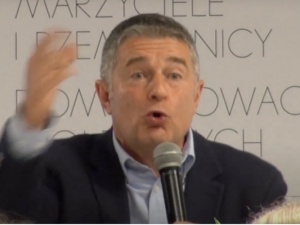 Frasyniuk grzmi: To ostatni marsz, kiedy na drodze nie stanie nam ZOMO