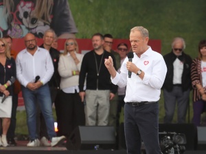 „Reset”: Tusk podpisał zgodę na współpracę między SKW a FSB