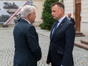 Warszawa: Minister Błaszczak spotkał się z ministrem obrony Rumunii