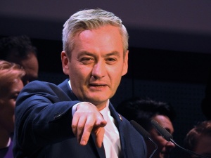 Była feministka do Biedronia: Wara od kobiet