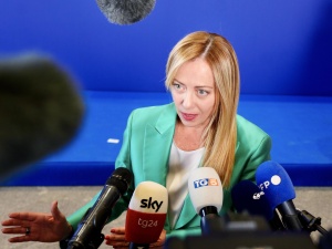 Premier Meloni: Rozumiem doskonale stanowisko Polski i Węgier w sprawie migracji