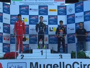 Kacper Sztuka mistrzem Formuły 4