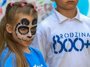 Poseł Polski 2050: Problem jest taki, że PiS przyjął ustawę o 800 plus, ale nie zostawił na to pieniędzy