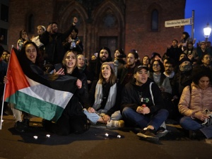 „Bild”: Zamieszki w berlińskich szkołach po ataku Hamasu na Izrael. Nauczyciele udają się na zwolnienia