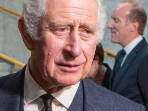 Nie należy robić sobie nadziei. Smutek w Pałacu Buckingham 