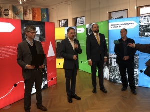 Wernisaż wystawy „Ogólnopolskie Pielgrzymki Ludzi Pracy na Jasną Górę”. Piotr Duda: Wykonujemy testament bł. ks. Popiełuszki