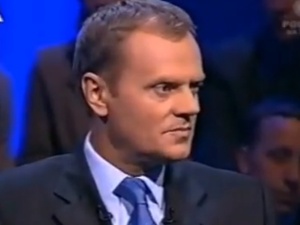 Naciski na prezydenta. Internauci przypomnieli Tuskowi nagranie z 2005 roku 