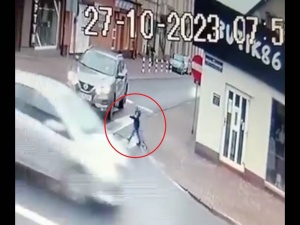 Sprawa potrącenia 2-latka w Wągrowcu: Matce dziecka grozi 5 lat więzienia