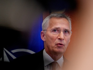 Sekretarz generalny NATO: Rosja planuje bardziej ofensywną wojnę