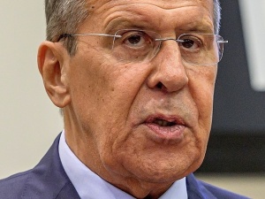 Rozpościera macki po całej planecie. Ławrow uderza w NATO