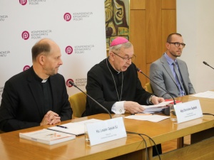Podsumowanie obrad synodu. Abp Gądecki: Nauczanie Kościoła musi pozostać jednorodne