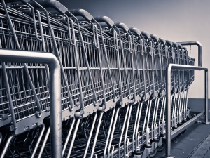 Puste półki w Niemczech: brakuje podstawowych produktów