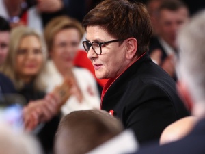 Beata Szydło: Słowa Hołowni o standardach i szacunku wytrzymały zaledwie kilkanaście minut