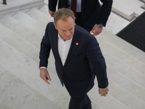 Tusk tylko na rok? Zaskakujące informacje mediów 