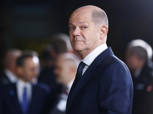 Scholz: Putin musi zrobić pierwszy krok