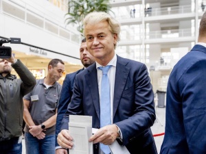 Brytyjskie media po sukcesie prawicy w Holandii zapowiadają podobne zmiany we Francji i w Austrii