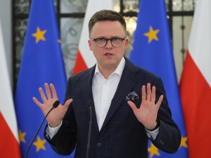 Niemieckie media rozpływają się nad Szymonem Hołownią